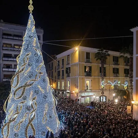 Turisti In Centro Salerno